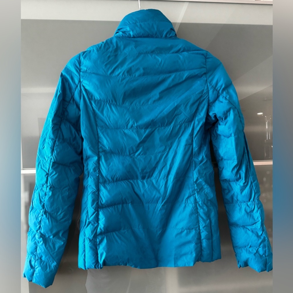 Fabletics Vibrant Blue Puffer Jacket XS - Picture 5 of 13
